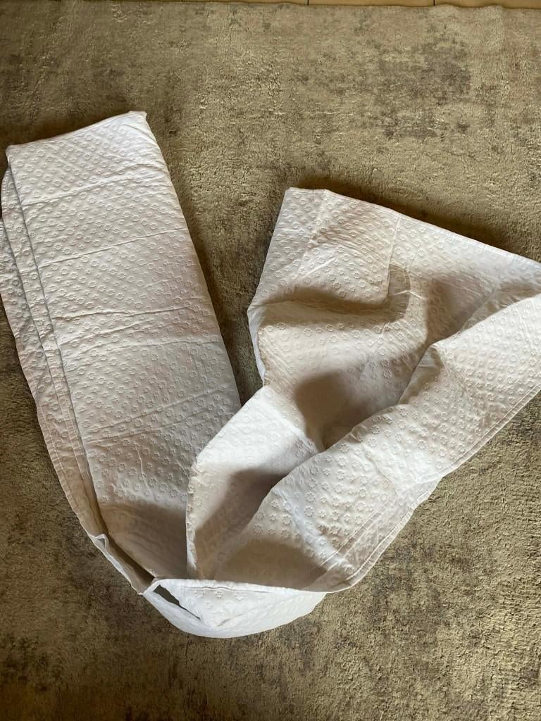 Fijn gewatteerde sprei met gewatteerd patroon., Wit, Ophalen of Verzenden, Zo goed als nieuw, X
