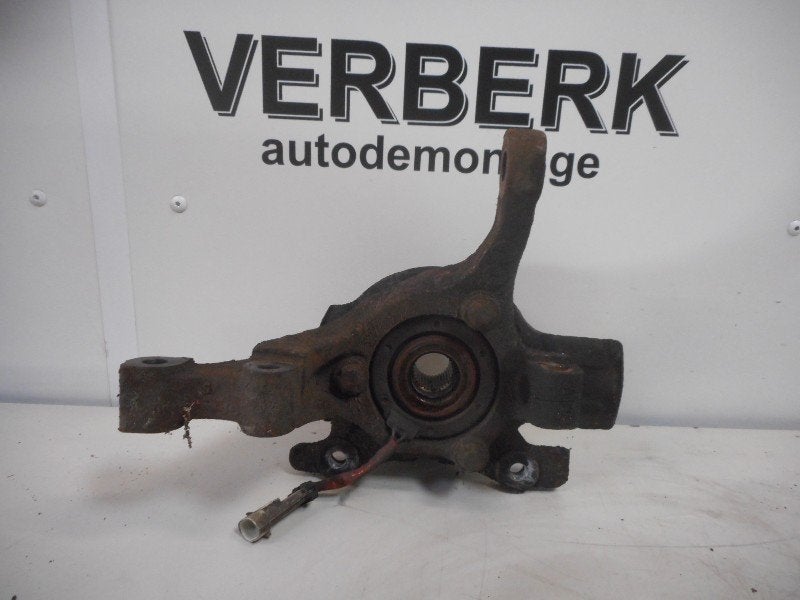 MOYEU DE ROUE AVANT DROIT Opel Zafira (F75), Autos : Pièces & Accessoires, Opel, Opel Automobile GmbH, Utilisé, Kontakt-opel@opel.com