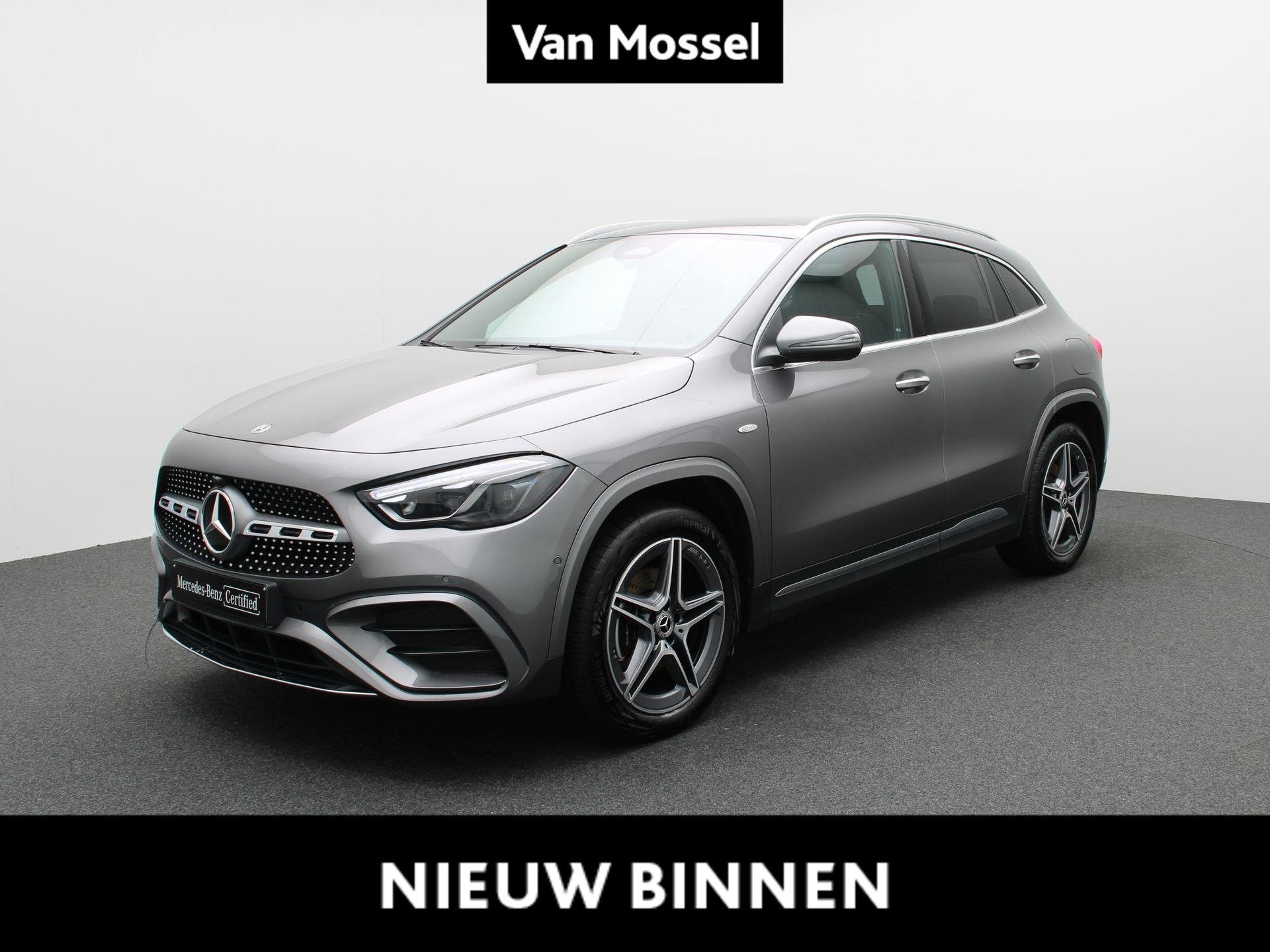 Mercedes-Benz GLA 250 e AMG Line + TREKHAAK + MULTIBEAM LED, Dealer onderhouden, Zwart, 4 cilinders, 16 kWh