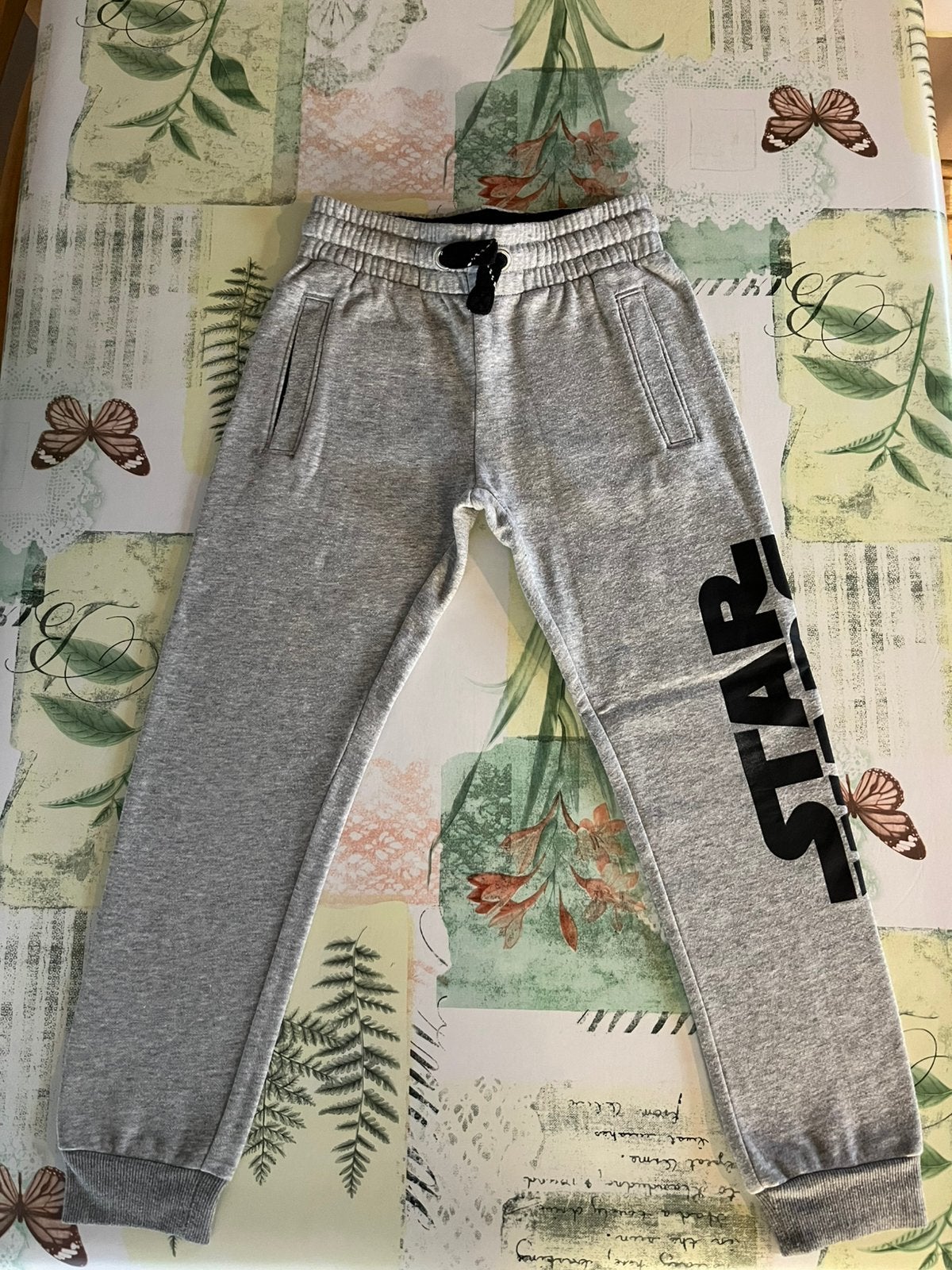 Jogging Star Wars maat 122, Kinderen en Baby's, Kinderkleding | Maat 122, Ophalen of Verzenden, Zo goed als nieuw