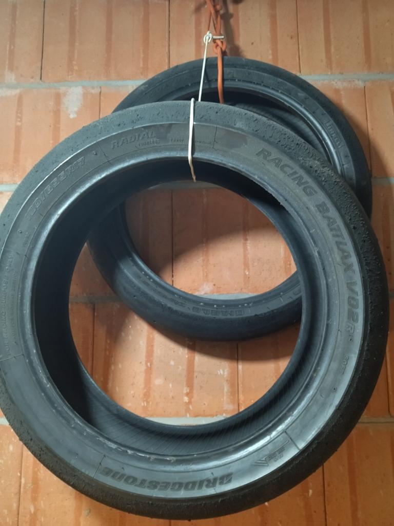Bridgestone/Pirelli, Motos, Pièces | Toutes-marques, Enlèvement ou Envoi