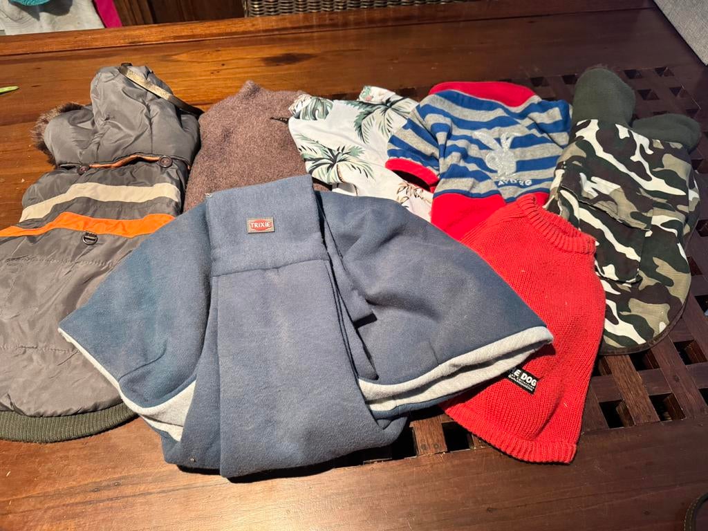 Hondenkleding voor de kleine hondjes en Shih-Tzu, Enlèvement, Comme neuf