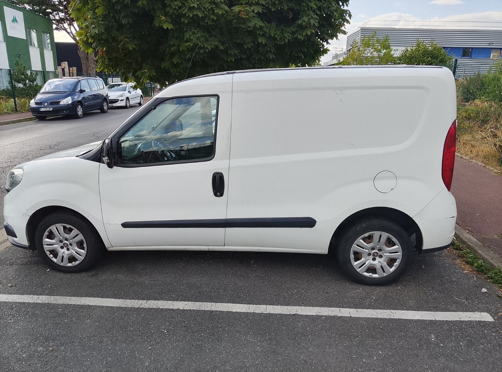 Fiat Doblo 2015, Offres d'emploi