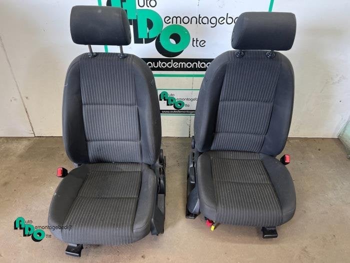 Kit revêtement (complet) d'un Audi A6 (A6 04-), -, 3 mois de garantie, Audi, Utilisé