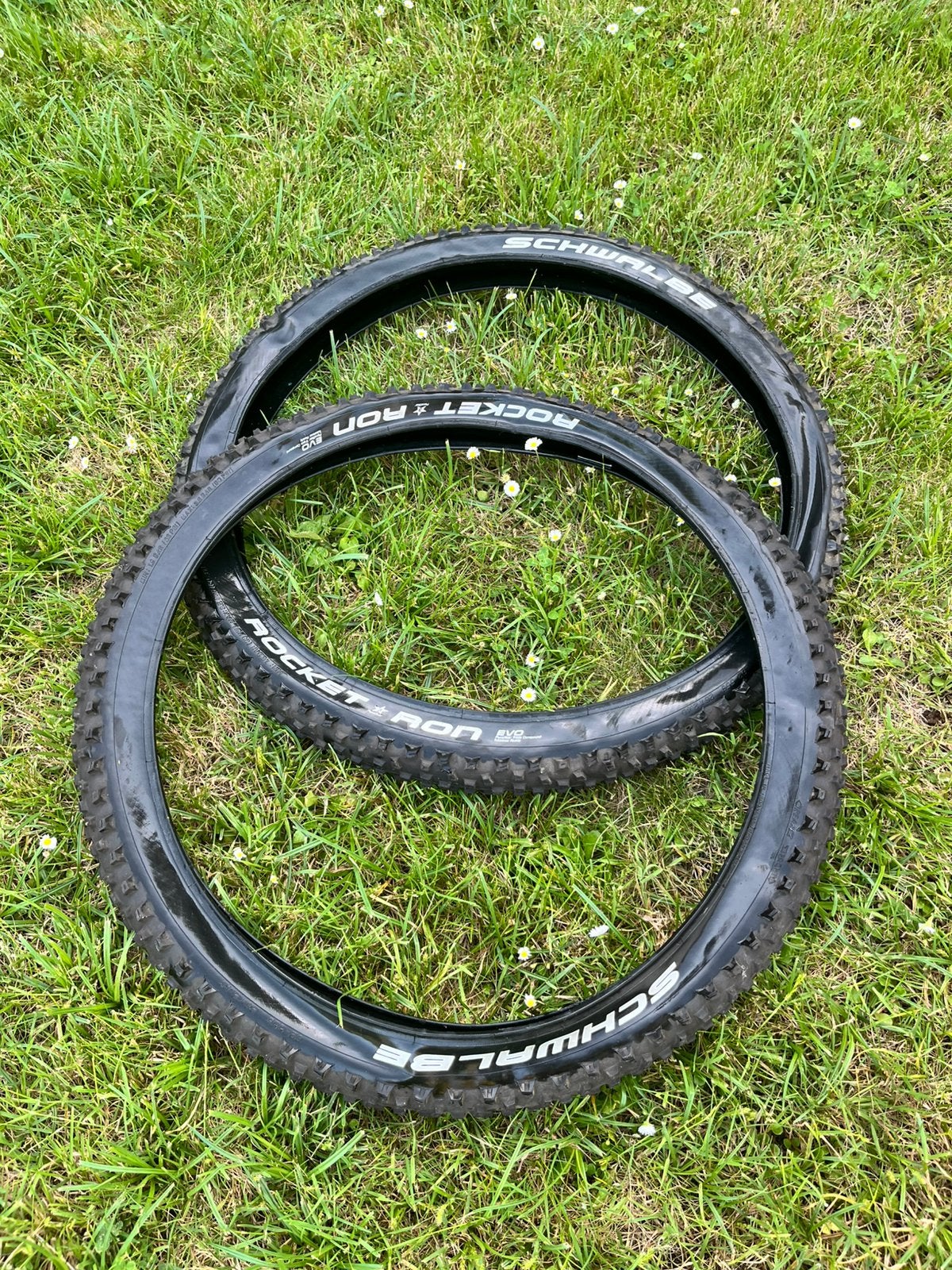 Schwalbe Rocket Ron zachte hengel 26 x 2.40, Fietsen en Brommers, Band, Overige materialen, Ophalen of Verzenden, Zo goed als nieuw