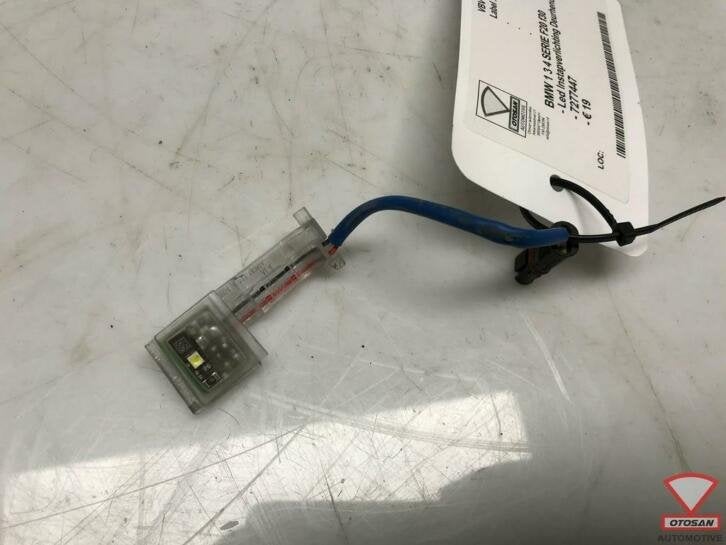 bmw s rie 1 3 4 f20 f30 led feux de flaque gauche 7277447, Petuelring 130
80788  Munich, DE, Info@bmw.de, Utilisé, BMW
