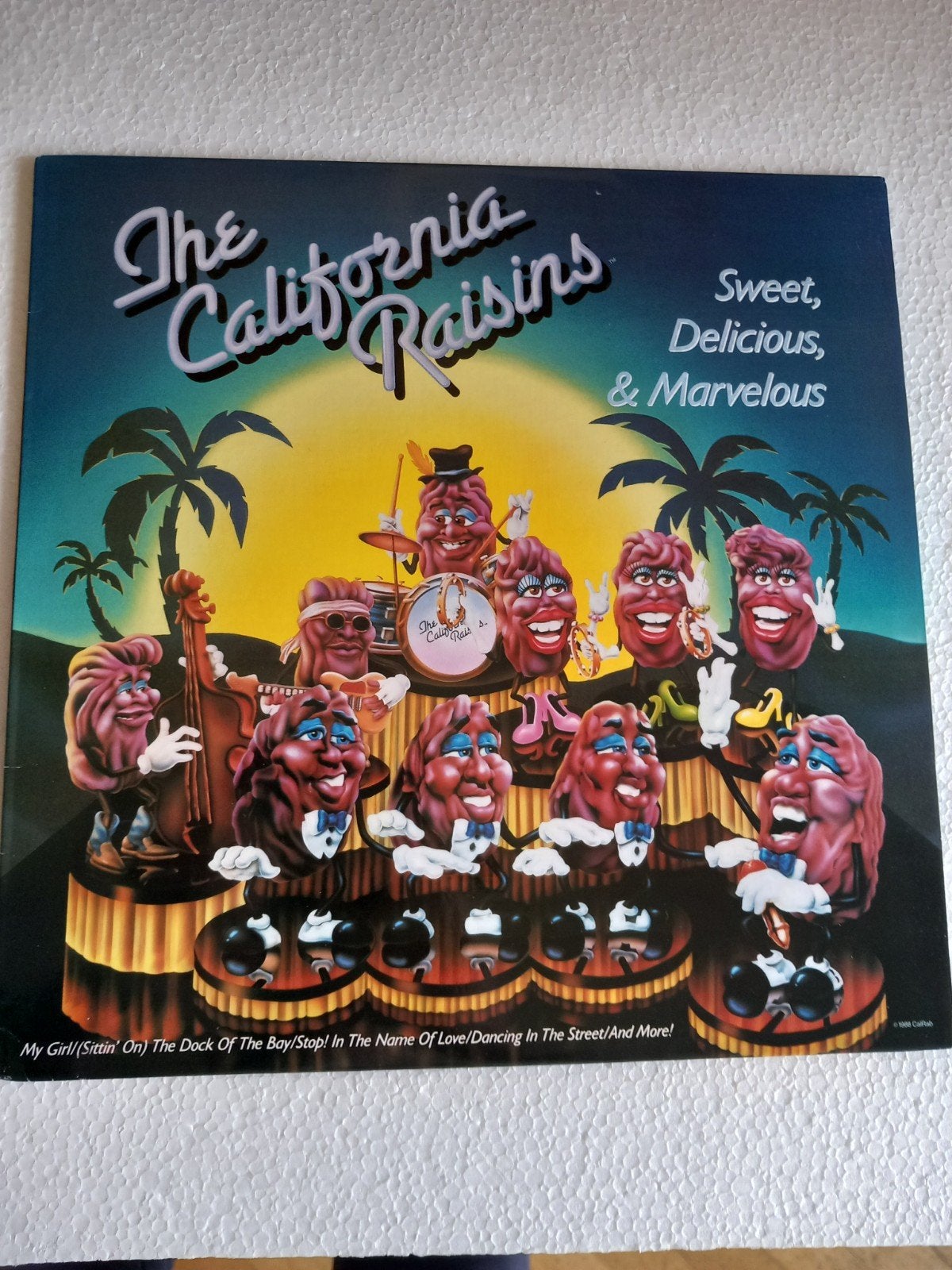 THE CALIFORNIA RAISINS. DISCO SOUL. USA 1988 LP, CD & DVD, Vinyles | Autres Vinyles, Enlèvement ou Envoi, LP