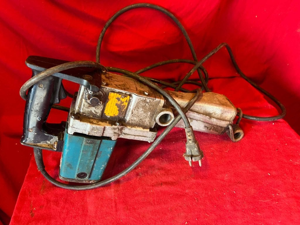 Marteau-piqueur Makita., Enlèvement, Utilisé, Makita