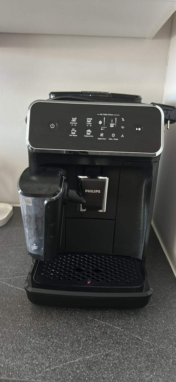Philips EP2230/10 Série 2200 – Machine à café + LatteGo, Machine à espresso, Réservoir d'eau amovible, Café en grains, Enlèvement