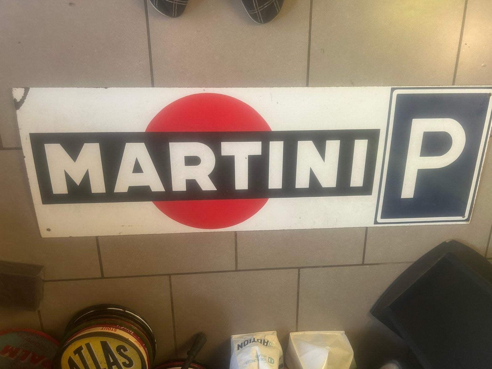 Dubbelzijdig emaille bord martini parking 1969, Verzamelen, Ophalen, Gebruikt, Reclamebord