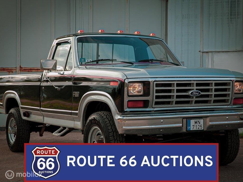 Ford F-250 | 1983 | Route 66 Auctions, Auto's, Zwart, Bedrijf, Handgeschakeld, Overige carrosserie