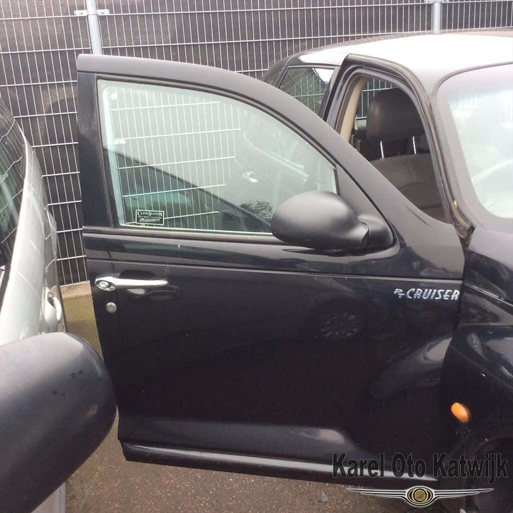 Voordeur rechts Chrysler PT Cruiser 2000-2004 kleur zwart, Gebruikt, -, Deur, Ophalen of Verzenden
