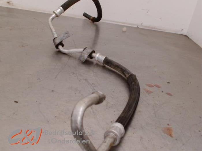 Conduit direction assistée d'un Renault Trafic, Renault, -, 3 mois de garantie, Utilisé