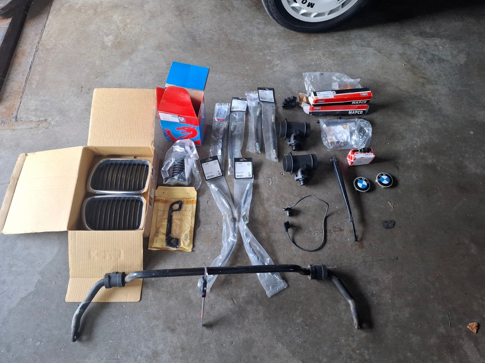 Bmw e36 compact et berline divers pièces, Autos : Pièces & Accessoires, Enlèvement ou Envoi, BMW