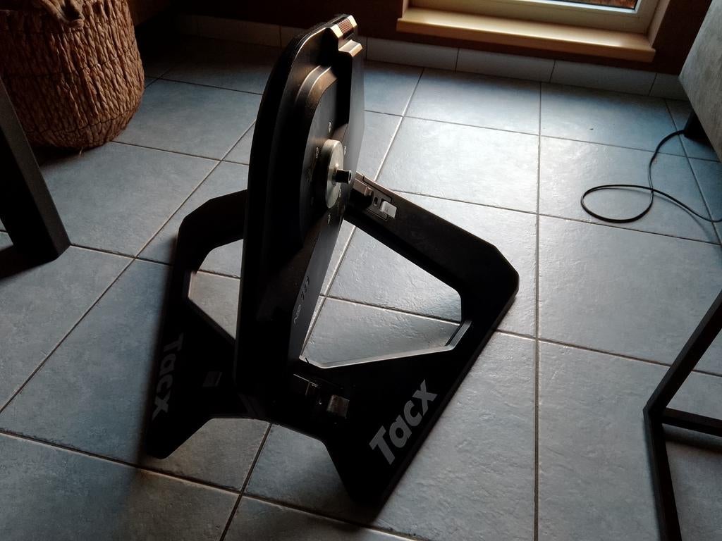 Tacx smart rollen, Sport en Fitness, Wielrennen, Ophalen