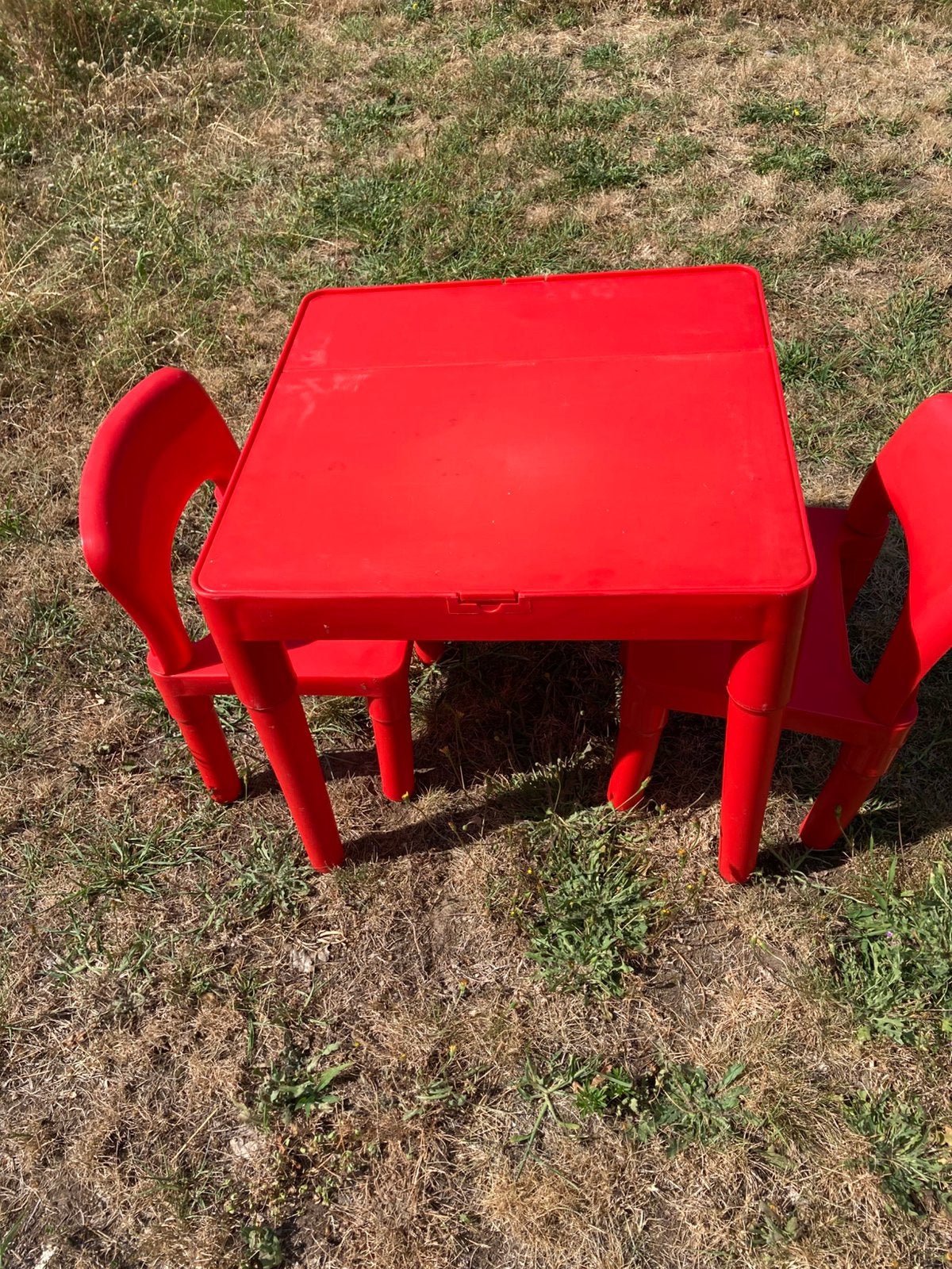Kindertafeltje en stoeljed, Ophalen, Gebruikt