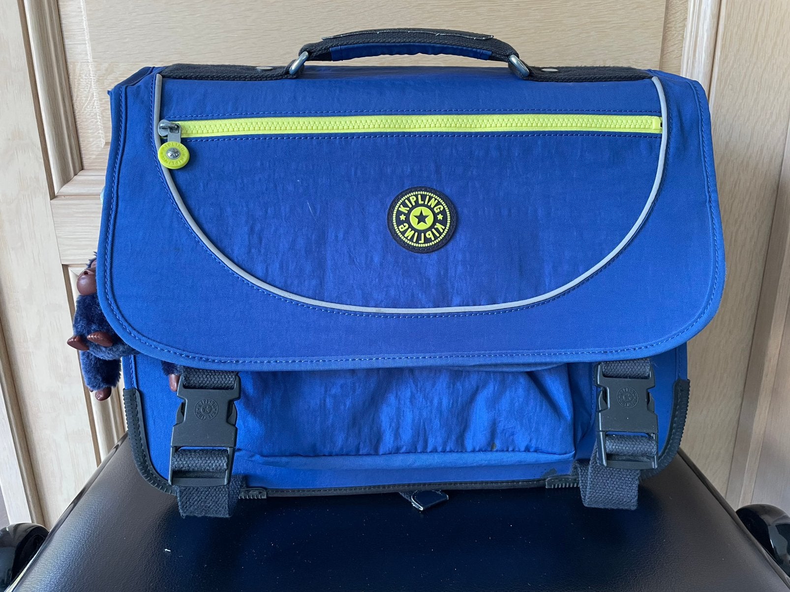 Boekentas kipling blauw, Handtassen en Accessoires, Tassen | Schooltassen, Ophalen of Verzenden, 30 tot 40 cm, Gebruikt, 30 tot 40 cm