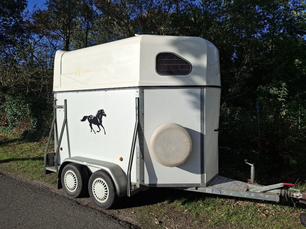 Remorque pour chevaux Weijer. raison de l'arrêt de son hobby, Animaux & Accessoires, Enlèvement, Utilisé, Autres matériaux, Remorque 2 chevaux
