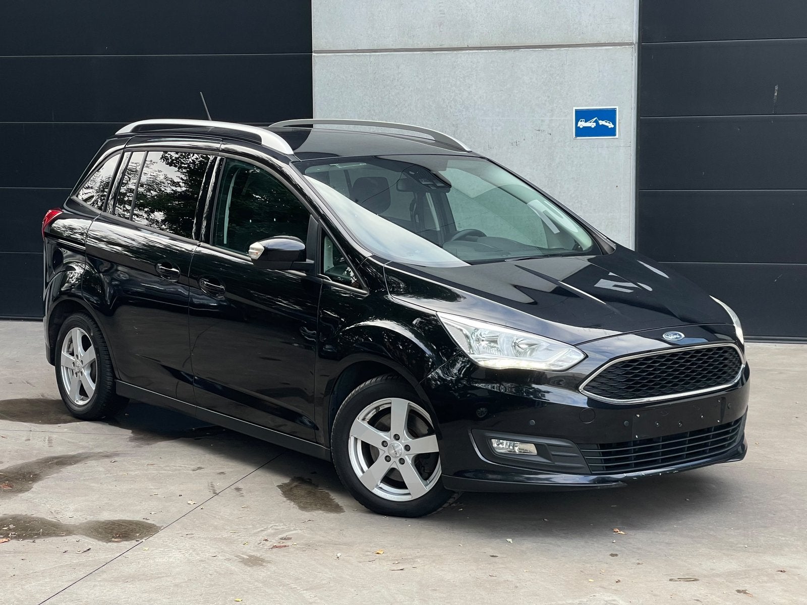 Ford Grand C-Max 125ch | 7 places | Navi | Caméra | 2018, Autos, Achat, Euro 6, 7 places, Boîte manuelle
