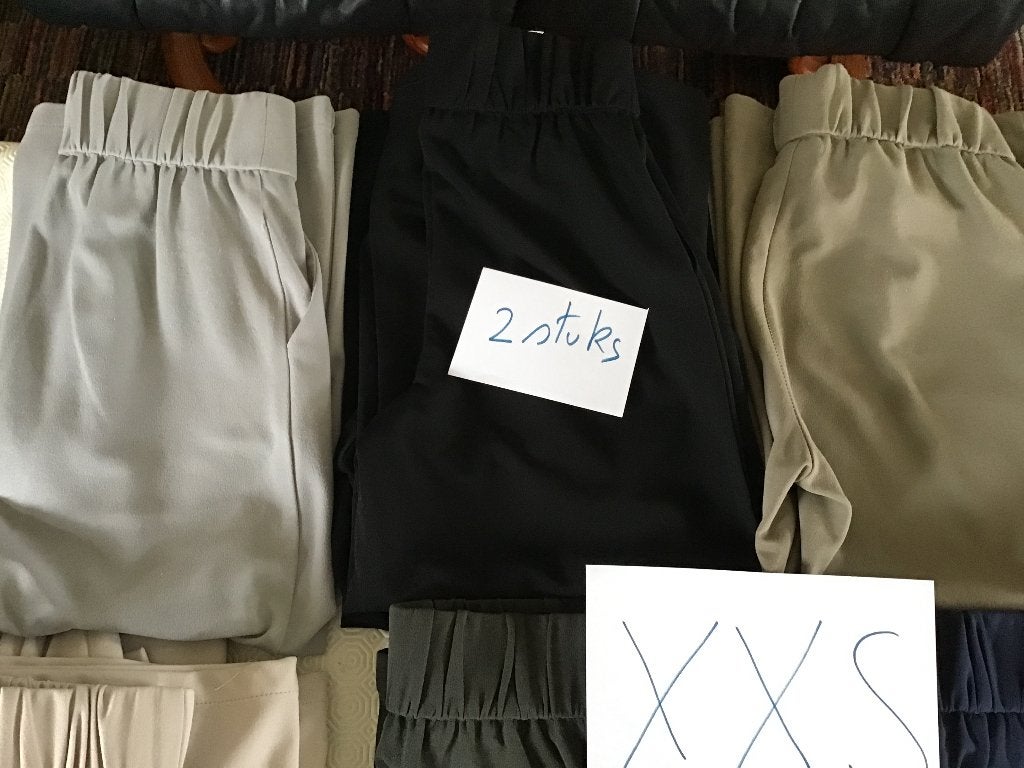 4 pantalons pour femmes différents XS - S - M à 5 euros, Enlèvement ou Envoi, Comme neuf
