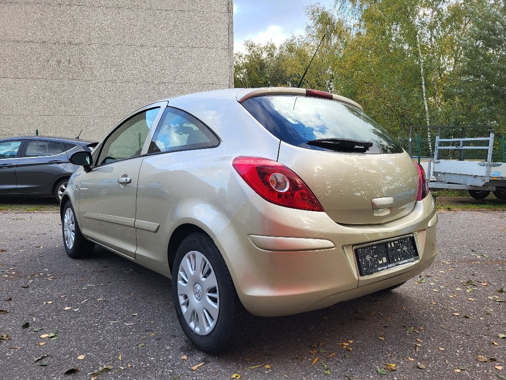 Opel Corsa 1.2i * automaat * Airco * 1J Garantie, Auto's, Automaat, https://public.car-pass.be/a, Bedrijf, Euro 4