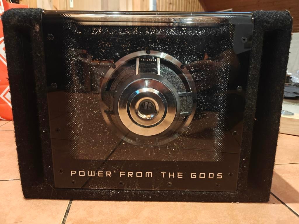 Hifonics subwoofer met kist – defect – voor hobbyisten, Auto diversen, Autospeakers, Ophalen, Gebruikt