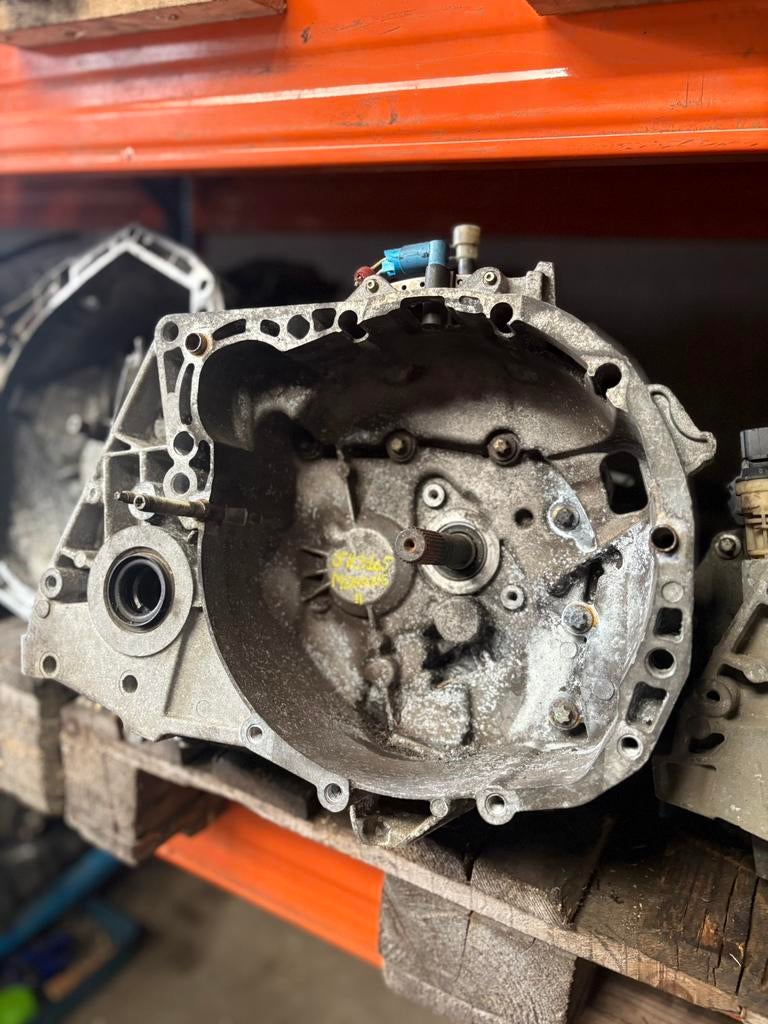 BOÎTE DE VITESSES RENAULT MEGANE ll 1.4 16V 98 *JH3 105, Enlèvement, Renault