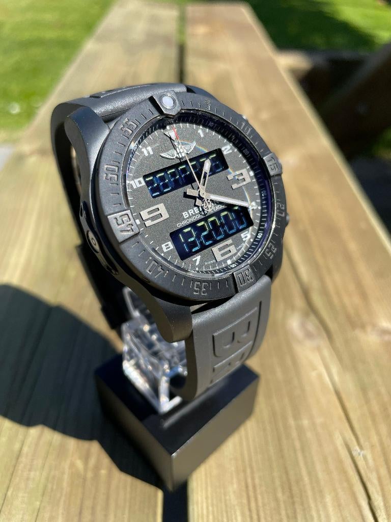 Breitling Exospace B55 Night Mission, Ophalen, Breitling