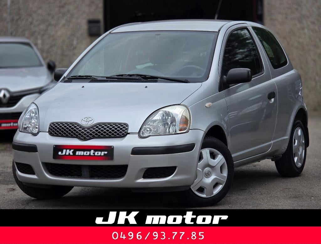 TOYOTA Yaris  1000cc Essence    65ch   -    71.000km, Argent ou Gris, Achat, 998 cm³, Entreprise