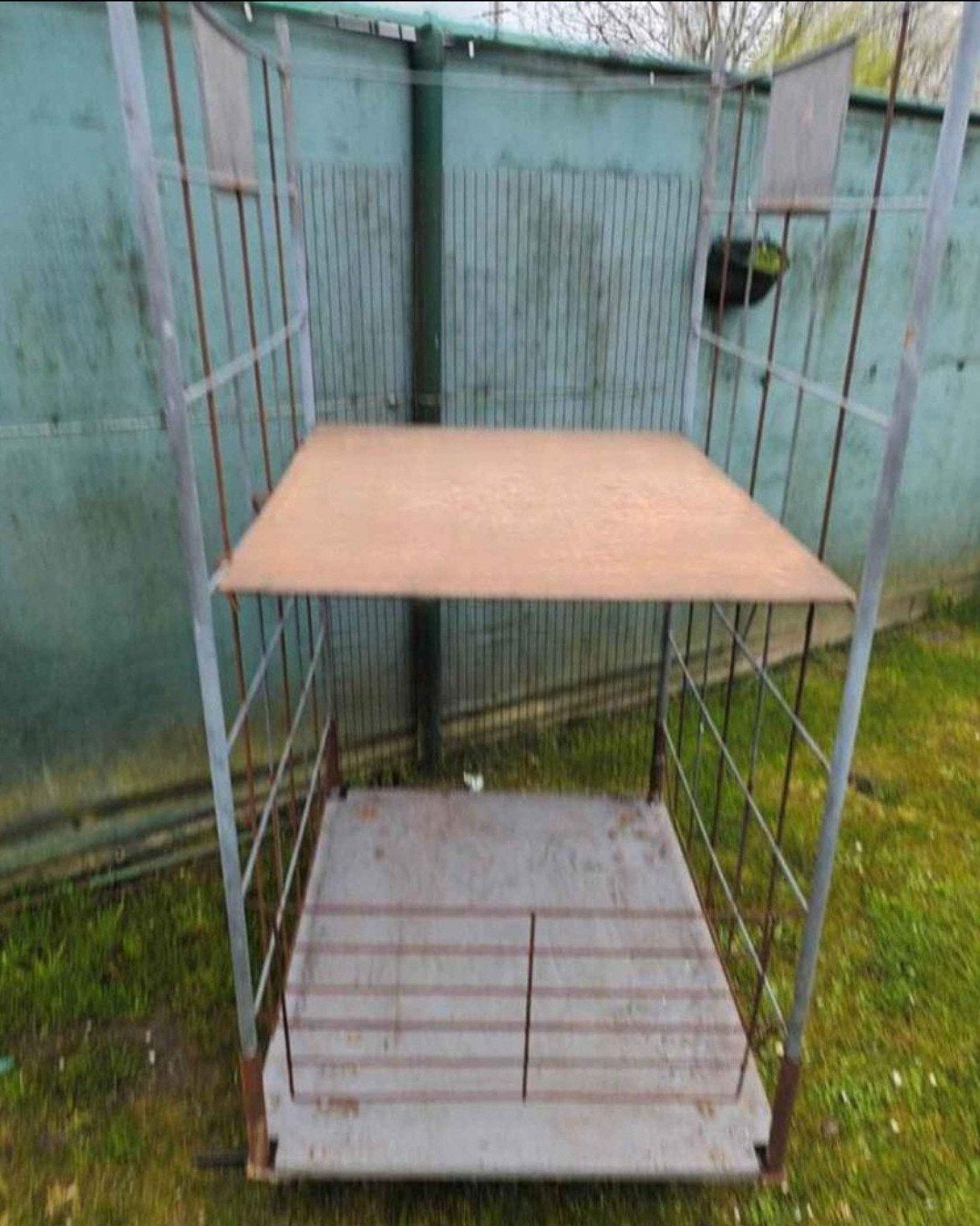 rolcontainer, kar, houtkar, opslagkar, transsportkar, Ophalen