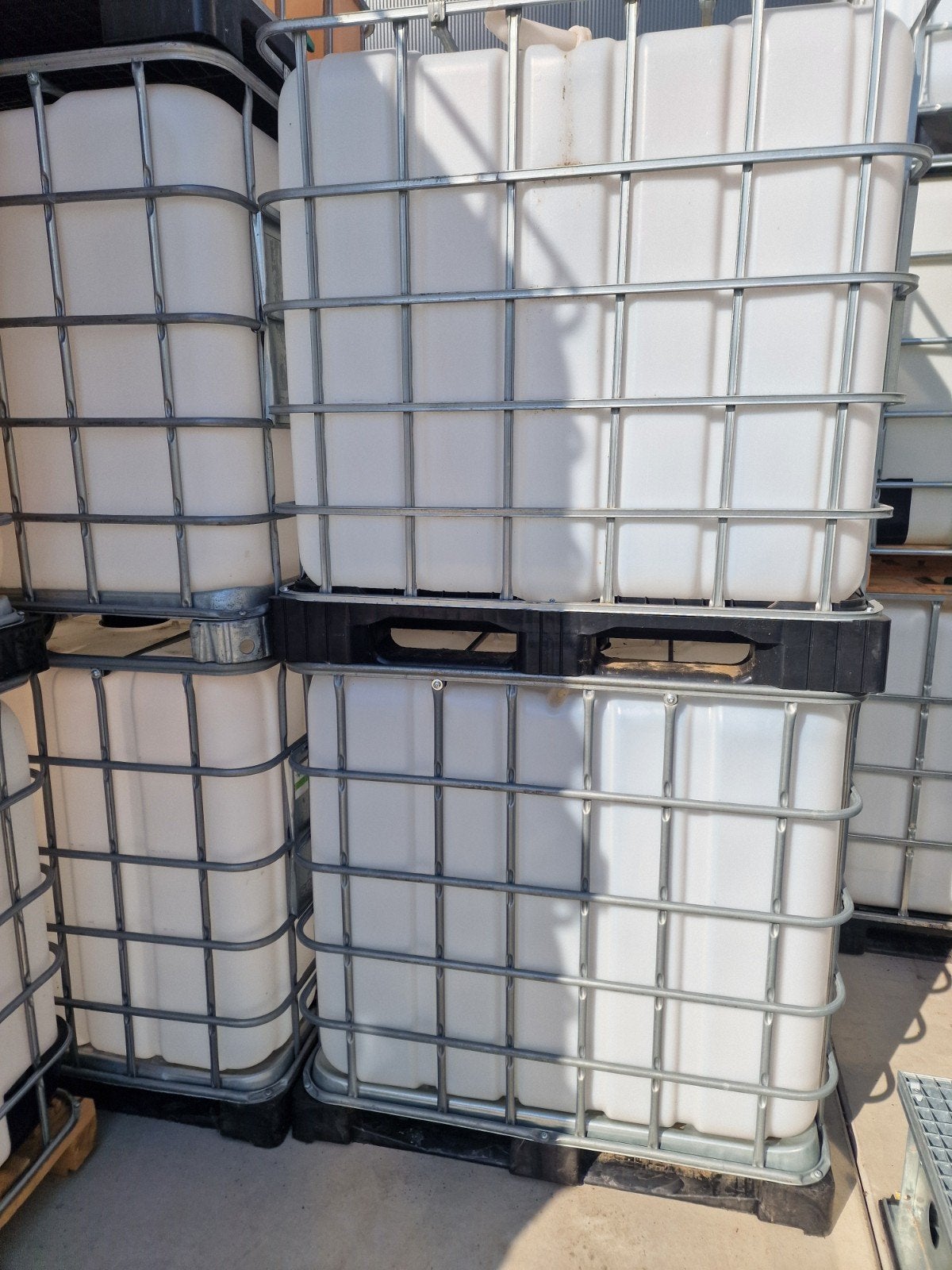 watervaten 1000L Ibc, Ophalen