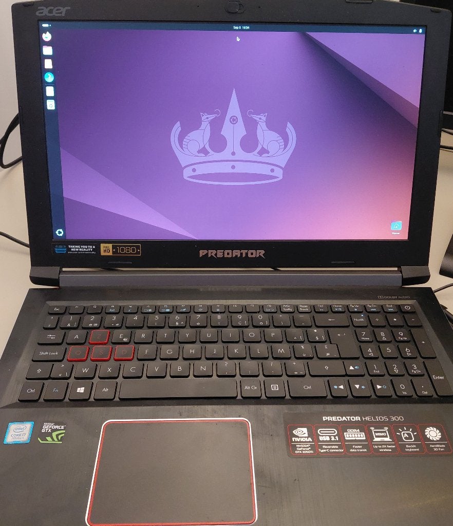 Gaming Laptop — Acer Predator Helios 300 (UBUNTU), Enlèvement, Utilisé, Gaming, HDD