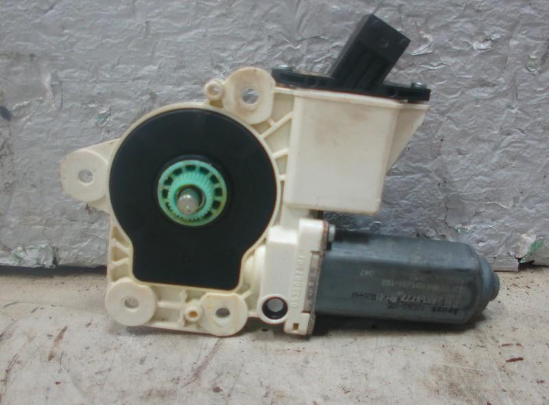 MOTEUR LEVE VITRE ELECTRIQUE Opel Signum (F48) (106155-102), Brose SE, Opel, Info@brose.com, Utilisé