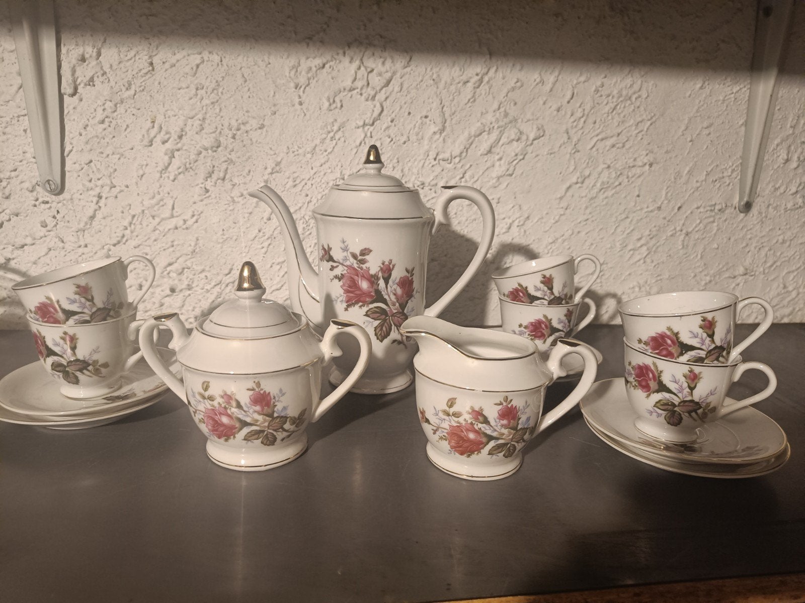 moka servies 6 tassen ondertassen koffiekan melk en suiker, Enlèvement