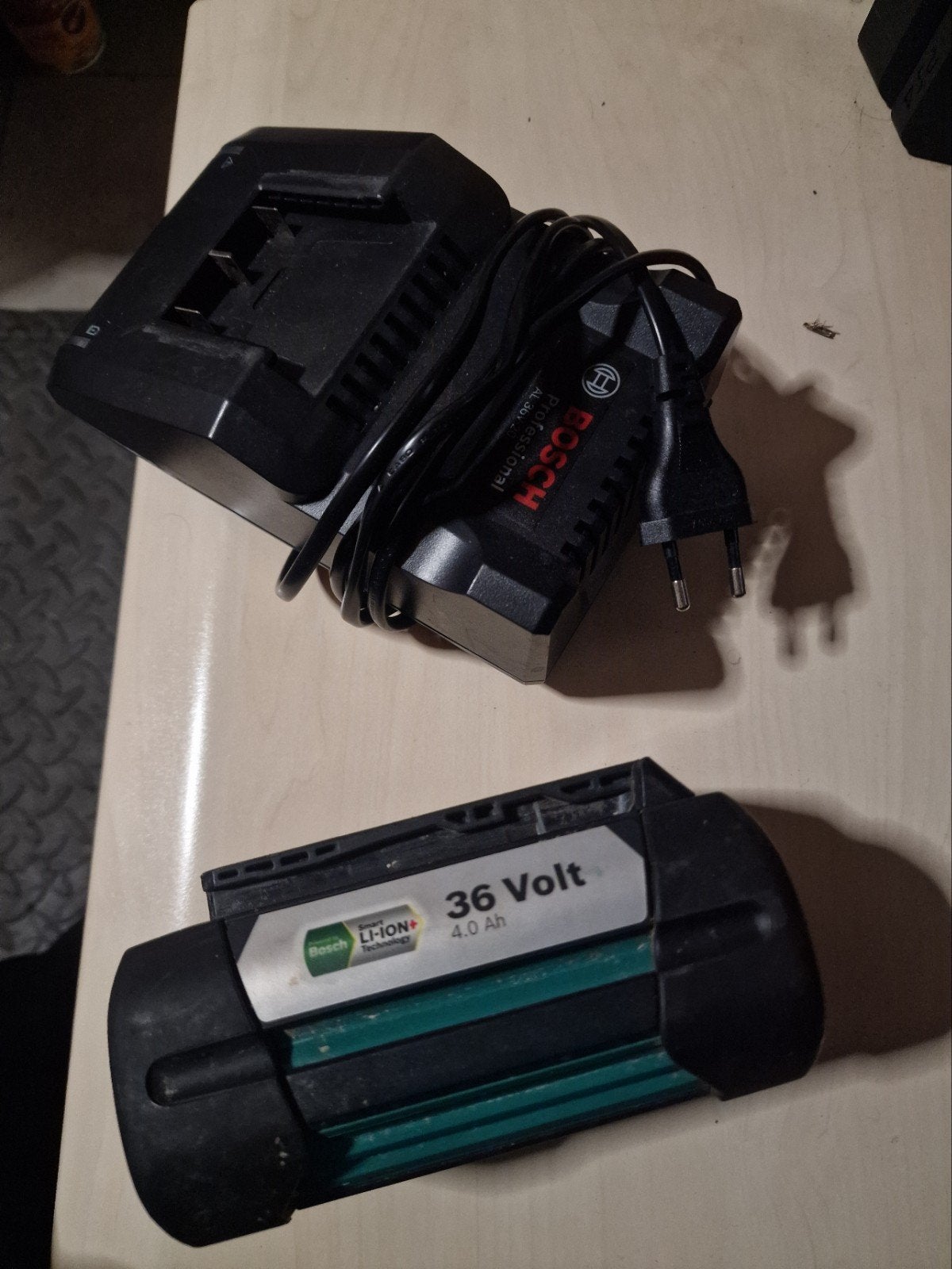 Batterie professionnelle Bosch 36 V, Bricolage & Construction, Outillage | Ponceuses, Enlèvement ou Envoi