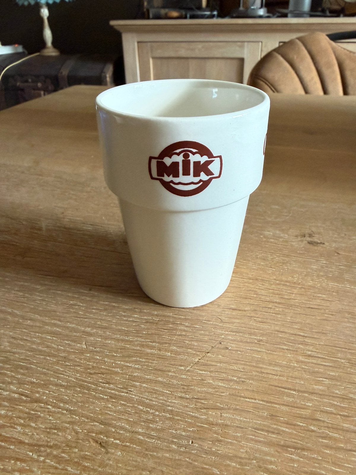 Tasse à boire Old Boch, Enlèvement