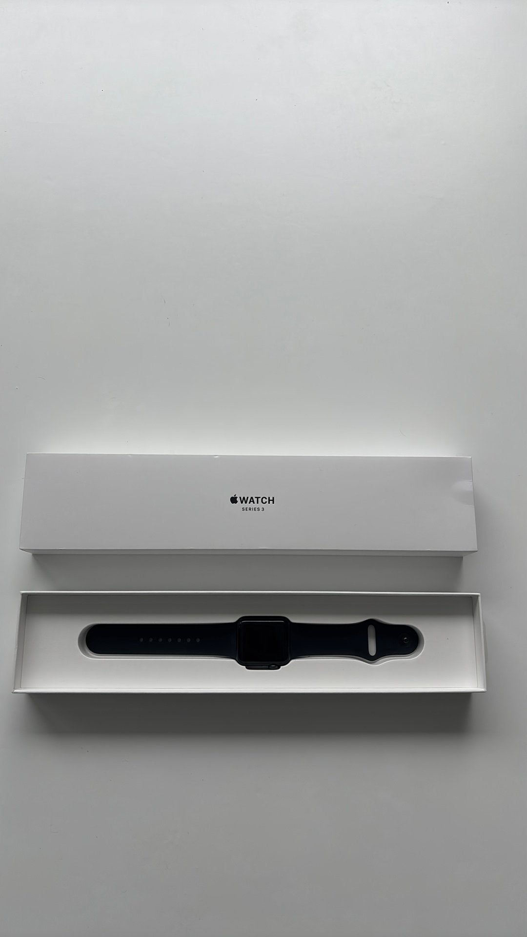 Apple Watch Series 3 – Noir – Comme neuve, Bijoux, Sacs & Beauté, Étanche, IOS, Comme neuf, Enlèvement