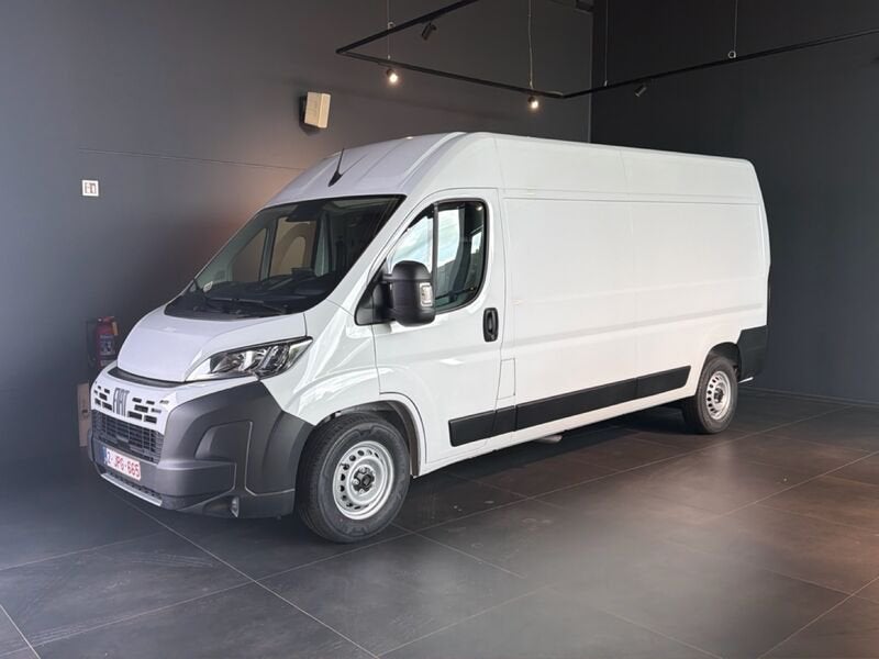 Fiat Ducato GB 3T5 BlueHDi S&S L2H2 Light Duty, Auto's, Voorwielaandrijving, Stof, Gebruikt, 4 cilinders
