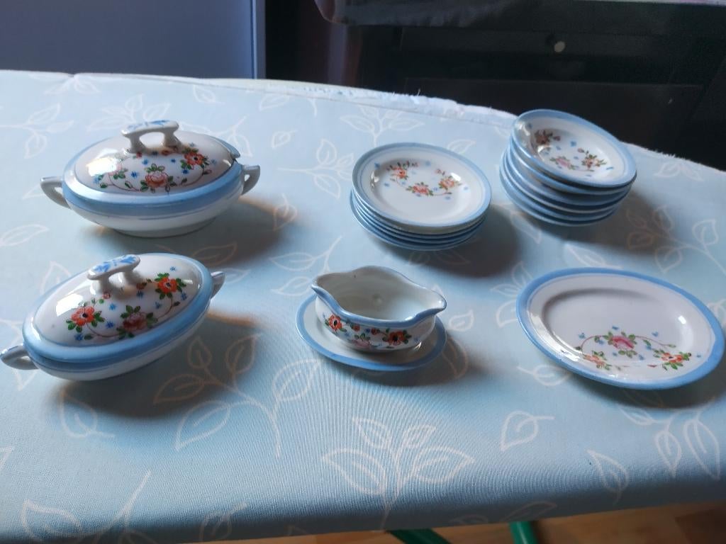 1930 Kinder eetservies, Enlèvement