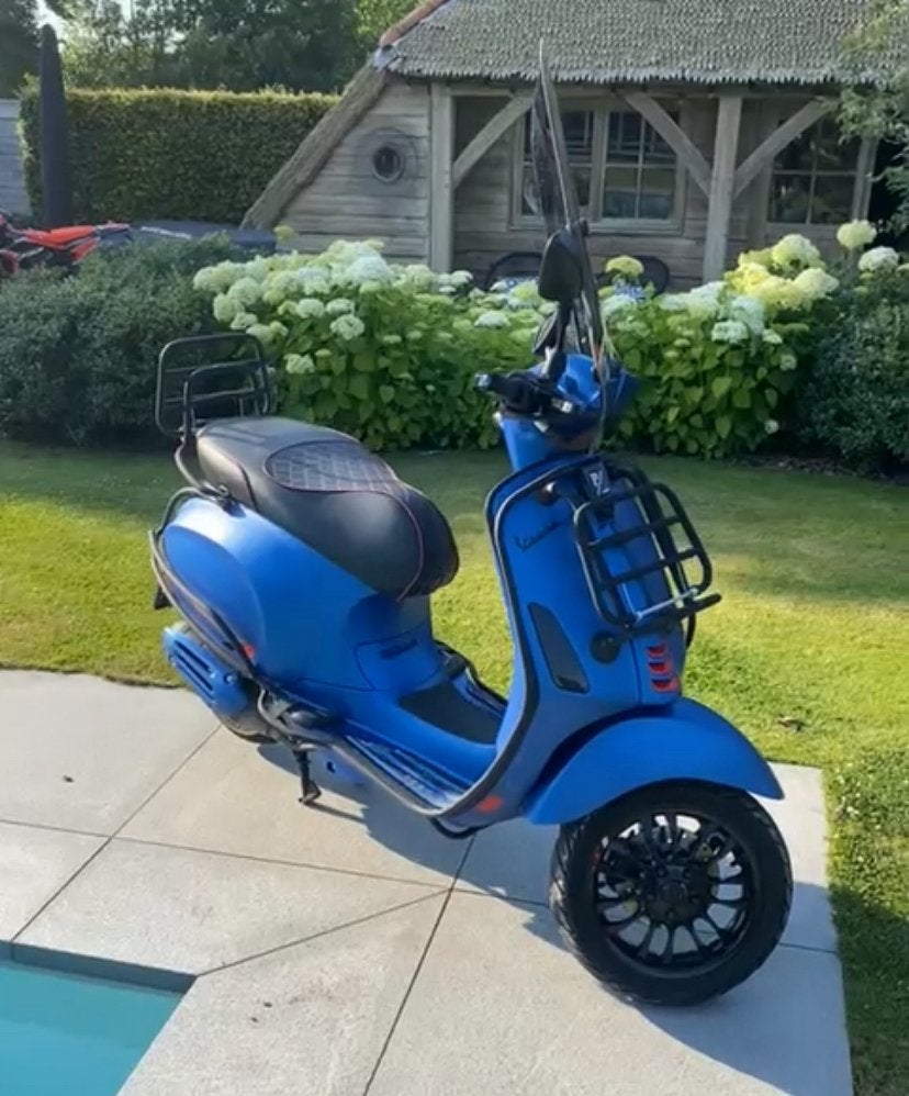 Vespa Sprint 2020 | 12.xxx km | Nette staat | Mat Blauw, Fietsen en Brommers, Ophalen of Verzenden, Zo goed als nieuw