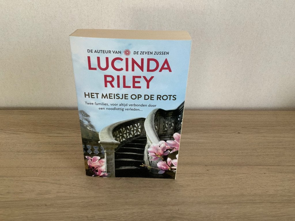 Boek: Lucinda Riley: het meisje op de rots, Boeken, Ophalen, Gelezen, Lucinda Riley