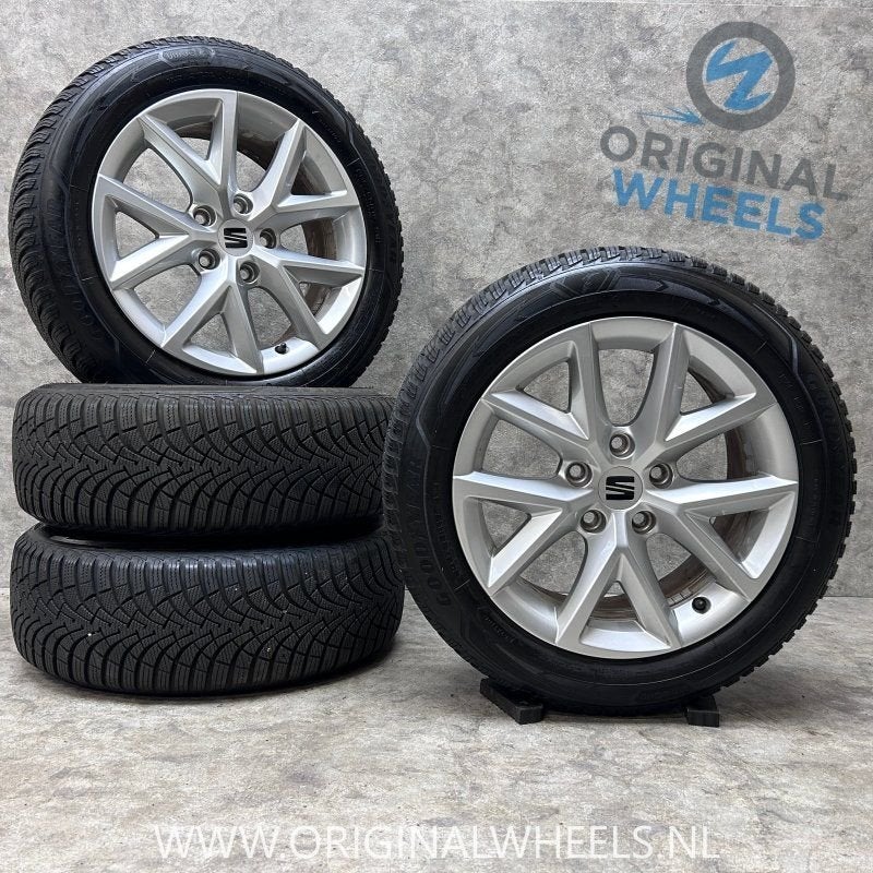16 inch originele velgen + winterbanden Seat Leon 5FA601025, Auto-onderdelen, Gebruikt, -, Banden en Velgen, -