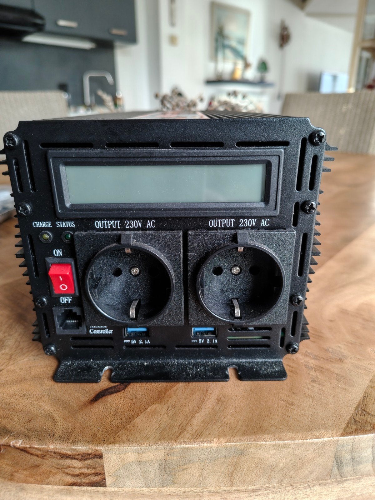 EDECOA UPS zuivere sinusomvormer met oplader, 12V naar 220V,, Caravanes & Camping, Enlèvement, Neuf