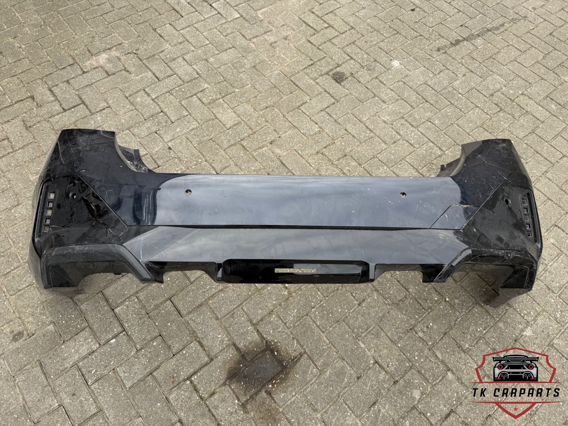 Bmw 5-serie G60 achterbumper orgineel, Auto-onderdelen, Petuelring 130
80788  Munich, DE, Gebruikt, Info@bmw.de, Achter