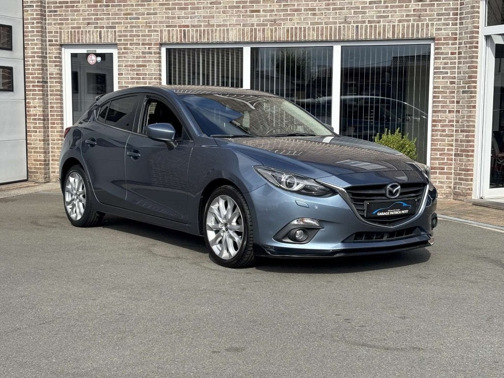 Mazda 3 1.5 SKY-G / Leder / 153000km / 12m waarborg, Auto's, Mazda, Voorwielaandrijving, Zwart, 4 cilinders, Navigatiesysteem