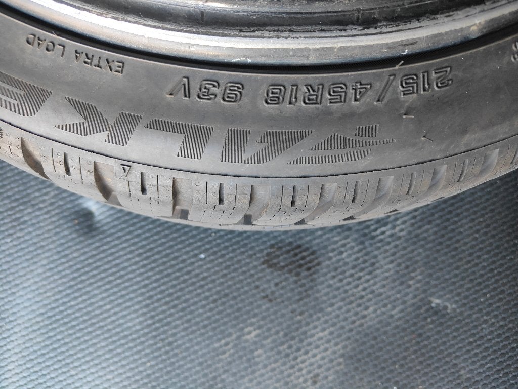 4 pneus hiver Falken 18 pouces à peine 2000 km 150 euros, Neuf, Véhicule de tourisme, Enlèvement, Pneus hiver