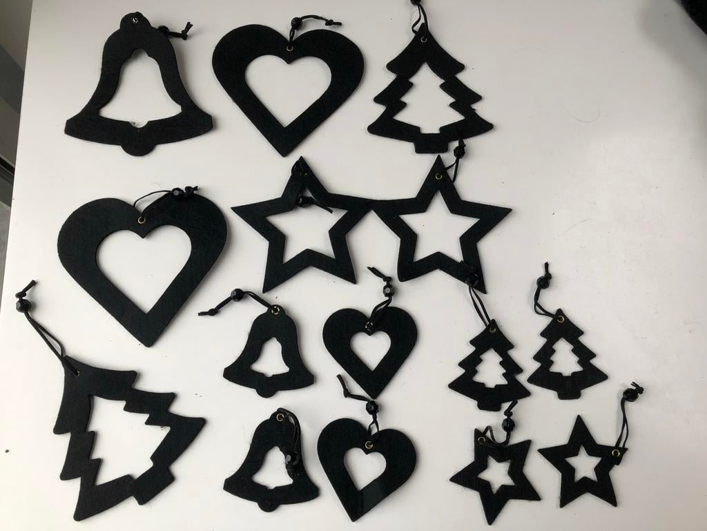 Kerst en kerstboom decoratie zwarte hangers, Diversen, Kerst, Ophalen of Verzenden, Zo goed als nieuw
