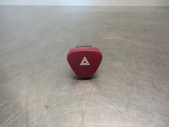 Commutateur éclairage d'urgence d'un Citroen C2 (C2 03-), -, 3 mois de garantie, Utilisé, -