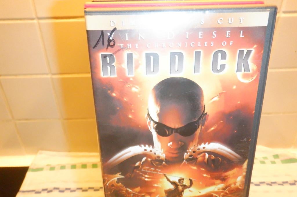 DVD Director's CUT The Chronicles Of Riddick (2DVD'S), Vanaf 12 jaar, Ophalen of Verzenden, Zo goed als nieuw, Science Fiction