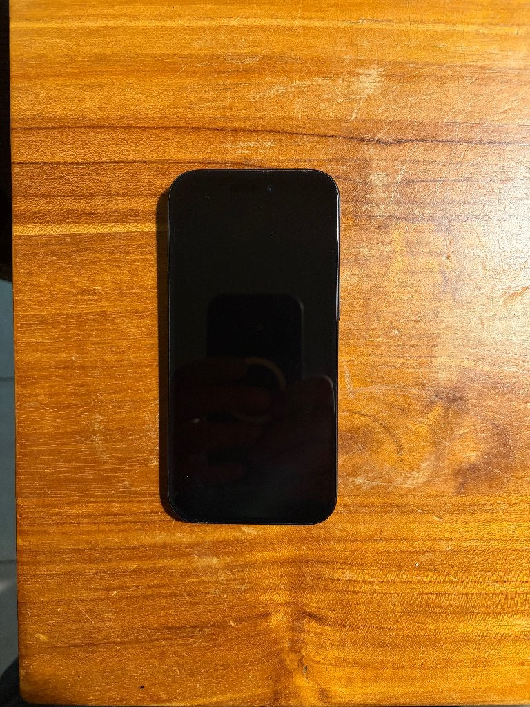 iPhone 15, Telecommunicatie, IPhone 15, 86 %, Zwart, Zo goed als nieuw